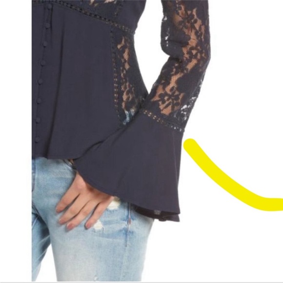 ASTR THE LABEL Hallie Lace Crochet Panels Bell Sleeve Button Blouse Sz Med Goth - Picture 2 of 11